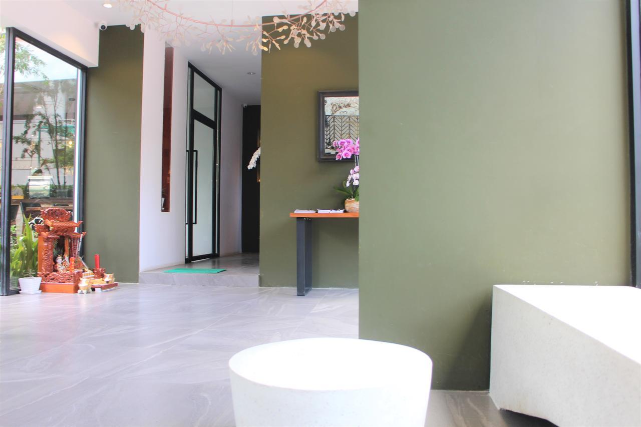 De Ninth Boutique Hotel & Spa プノンペン エクステリア 写真